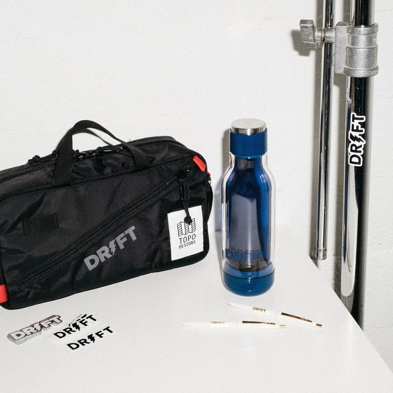 THE GLASS DRIFT WATER BOTTLE - image2