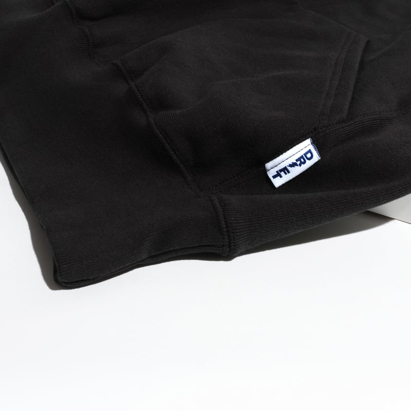 THE MINIMALIST DRIFT HOODIE - image6