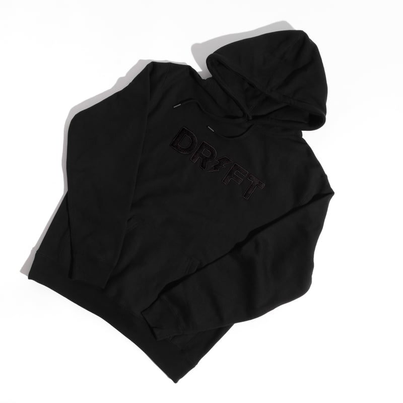 THE BLACK-ON-BLACK DRIFT HOODIE - image4